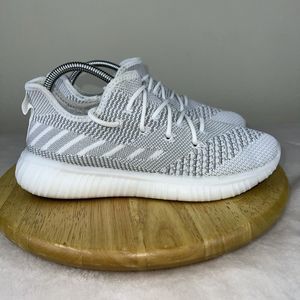 Avia Women's Wilde Yeez Memory Foam Sneakers - Size 9